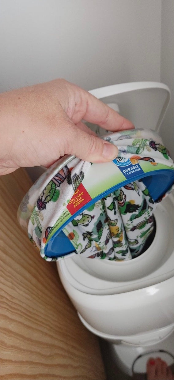 Sac poubelle à couche (genie de playtex) anneau de recharge ronde et poubelle UBBI